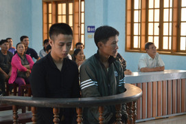 Tự xưng giang hồ Bình Định, nam thanh niên bị bạn đâm chết trong quán karaoke