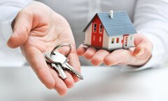 Có 1 tỷ đồng, bà mẹ đăng đàn hỏi dân mạng nên mua chung cư hay nhà đất