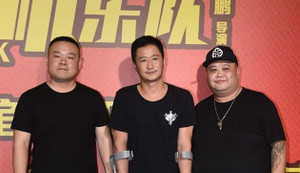 Ngô Kinh lên đời: Chống nạng vẫn được Thành Long nhờ vả