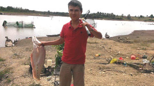 Nguyên nhân bất ngờ khiến hàng loạt công chức bỏ việc ra ngoài làm ăn