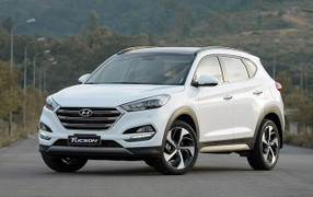 Mở đầu tháng 10, Hyundai Tucson giảm tới 50 triệu đồng, cạnh tranh với Honda CR-V