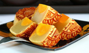 Ăn bánh trung thu thế nào để không mắc bệnh?