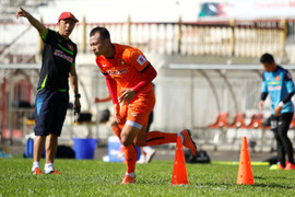 Chấn thương nặng, Trọng Hoàng chia tay đội tuyển Việt Nam