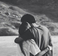 Sốc: Yêu nhau 6 năm, bạn gái có thai với người khác, quay về nhờ dẫn đi phá thai