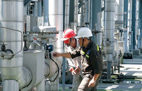 PVN hợp tác cùng đối tác tiềm năng sản xuất xơ sợi polyester