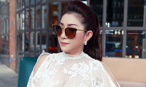 Ngạc nhiên với hình ảnh đầy trẻ trung của NSƯT Thoại Mỹ