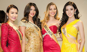Huyền My khoe chân thon dài, nổi bật giữa dàn thí sinh Miss Grand