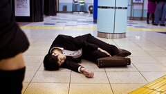 Ngày càng nhiều người Nhật làm việc đến kiệt sức, mất mạng