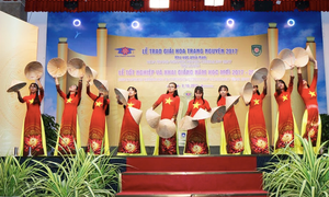 Đại học Tân Tạo tổ chức lễ vinh danh các tài năng trẻ Hoa Trạng Nguyên