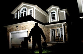 Ngủ quên không khóa cửa, du khách Nhật Bản bị trộm 160 triệu đồng