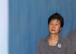 Dân mạng Hàn Quốc sôi sục trước thực đơn trong tù của bà Park Geun-hye