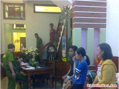 Truy tìm kẻ trộm đột nhập phòng ngủ của phụ nữ lấy cắp nhiều tài sản