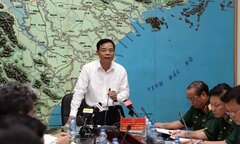 Bộ trưởng Nông nghiệp: ‘Tuyệt đối không lơ là, chủ quan với bão số 11’