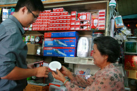 Bị mạo danh, Điện Quang nói gì?