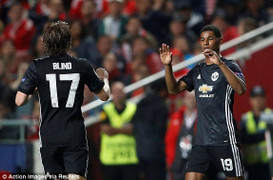 Rashford ghi bàn tinh quái, MU thắng trận thứ 3 ở cúp C1