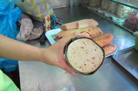 Cảnh giác chả giò siêu rẻ tại các chợ dân sinh: 40-70 nghìn đồng/kg, muốn rẻ hơn cũng có