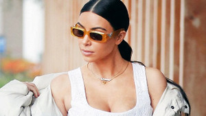 Học cách phối đồ chất như Kim Kardashian để che ba vòng 'quá khổ'