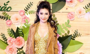 Khổng Tú Quỳnh diện trang phục cắt xẻ táo bạo, khoe đường cong nóng bỏng