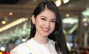 Á hậu Thùy Dung được đại gia đình đưa ra sân bay lên đường dự thi 'Miss International'