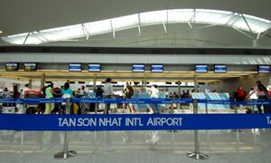 Bắt gọn đối tượng vận chuyển ma túy ở sân bay Tân Sơn Nhất