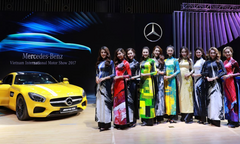 Mercedes-Benz Việt Nam lần đầu mang “Áo dài” đến Triển lãm Ô tô Quốc tế