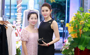 NTK tố Huyền My ăn cắp ý tưởng trang phục dân tộc và chỉ trích 'con hư tại mẹ'