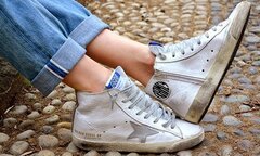 4 mẹo làm sạch giày chỉ trong một nốt nhạc, không biết phí cả đời