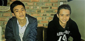 Cười nghiêng ngả với MV 'em gái mưa' phiên bản siêu nhân gao của sinh viên trường Y