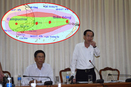 TP.HCM họp khẩn ứng phó bão số 12