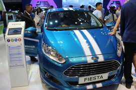 Ford giảm giá hàng loạt mẫu ô tô tại Việt Nam, cao nhất tới 50 triệu đồng