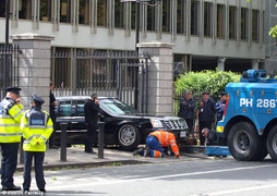 Video: 'Quái thú' của Tổng thống Mỹ cũng có ngày gặp sự cố 'muối mặt'