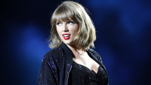 Hé lộ bí quyết giữ dáng cực đơn giản của Taylor Swift, ai cũng áp dụng được