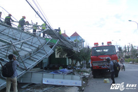 Lãnh đạo Trung Quốc gửi điện thăm hỏi về bão số 12