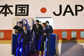 Chuyên cơ Air Force One Nhật Bản đưa thủ tướng Shinzo Abe đến Đà Nẵng