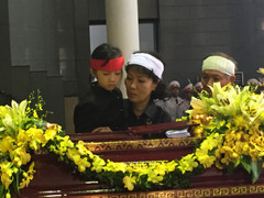 Xúc động phút tiễn biệt cụ bà hiến hơn 5.000 lượng vàng cho Nhà nước