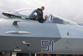 Cận cảnh chiến cơ tàng hình Su-57 tối tân của Không quân Nga