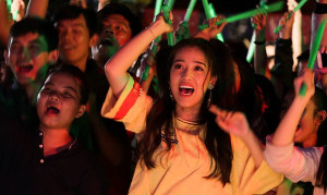 Puka cùng Đàm Phương Linh lên án tình trạng fan cuồng trong showbiz