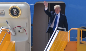 Lý do Tổng thống Trump đột ngột rời Philippines, không dự Hội nghị Cấp cao Đông Á