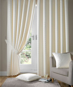 Nguyên tắc vàng khi chọn rèm cửa để căn phòng không bị rối mắt