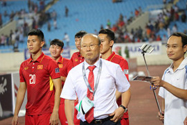 HLV Park Hang Seo: 'Tôi thấy mình như người cha, người anh ở tuyển Việt Nam'