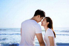 Điểm danh những sao nữ thoát 'ế' nhờ tham dự lễ cưới của Angela Baby và Huỳnh Hiểu Minh