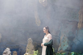 Sau chia tay, Bảo Anh 'hóa thân' thành ma nữ mượn xác người phàm để lại được yêu