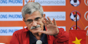 HLV Lê Thụy Hải: ‘Huỳnh Đức xin nghỉ vì tự trọng, ông Calisto là HLV giỏi’