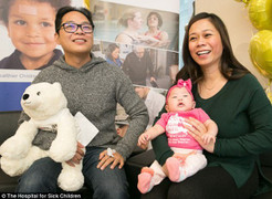 Hy hữu: Phẫu thuật tử cung để cứu sống thai nhi bị bướu cổ