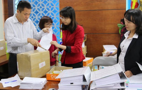 BHXH Việt Nam: Thí điểm tổ chức thực hiện đấu thầu thuốc tập trung quốc gia