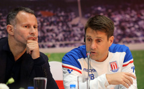 HLV Stoke City muốn đưa tiền đạo U16 Việt Nam sang Anh thi đấu