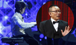 MC Lại Văn Sâm sửng sốt với cậu bé vừa bịt mắt vừa đánh piano