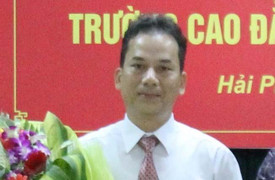 Hiệu Phó trường cao đẳng ở Hải Phòng cầm đầu đường dây làm bằng giả