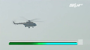 Video: Diễn tập cứu hộ máy bay rơi, trực thăng thả dây cứu phi công gặp nạn