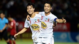 Quân bầu Đức mùa thứ 3 liên tiếp vô địch V-League về điều này